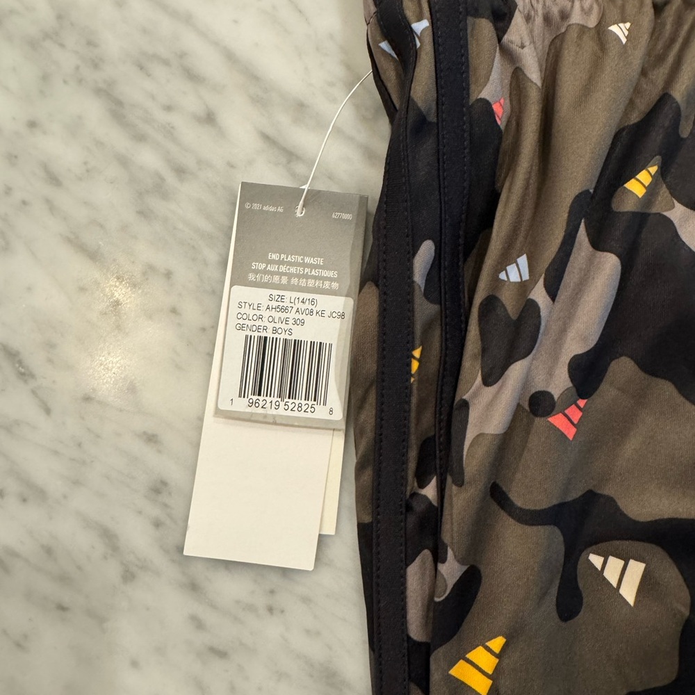 Adidas Multicolor Camo Boys Athletic Shorts Large 14/16 - Picture 5 of 5